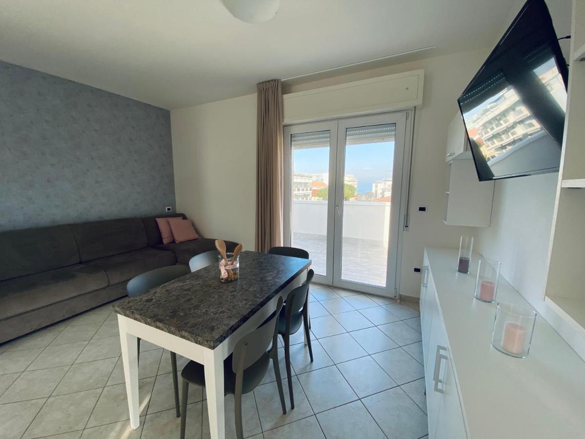 Rimini Bay Suites&Residence Экстерьер фото