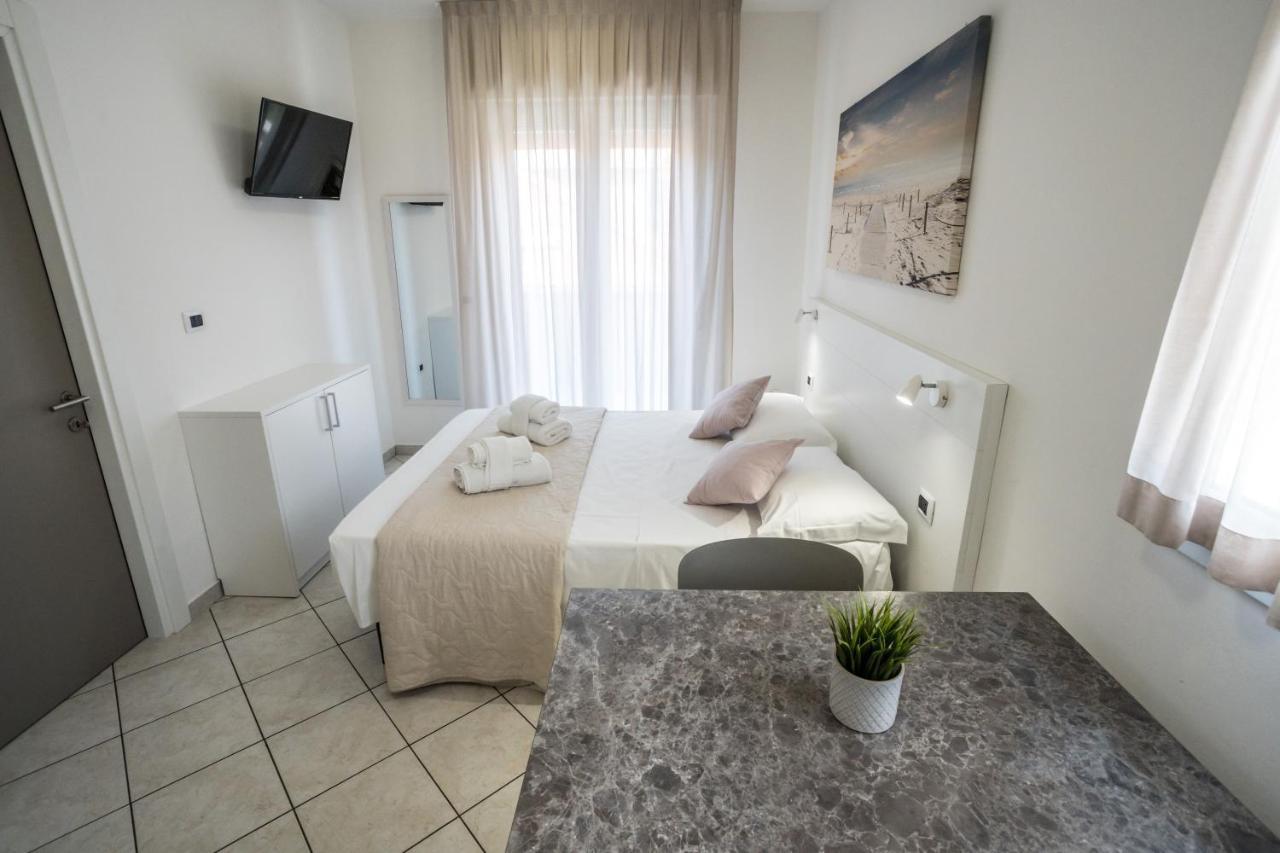 Rimini Bay Suites&Residence Экстерьер фото
