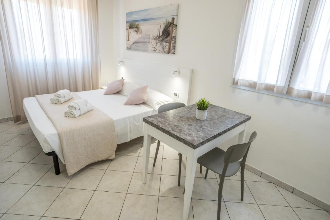 Rimini Bay Suites&Residence Экстерьер фото