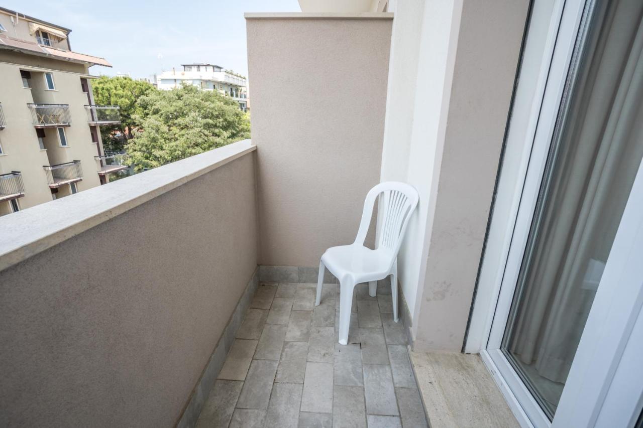 Rimini Bay Suites&Residence Экстерьер фото