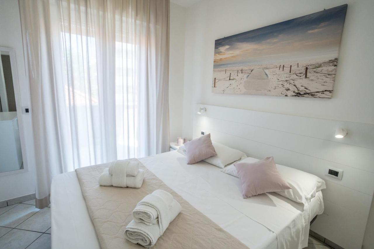 Rimini Bay Suites&Residence Экстерьер фото