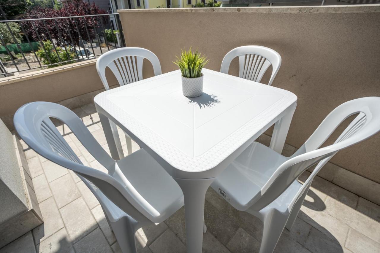 Rimini Bay Suites&Residence Экстерьер фото